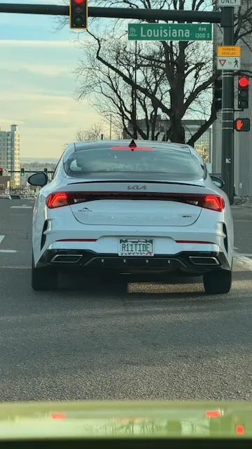 R111DE